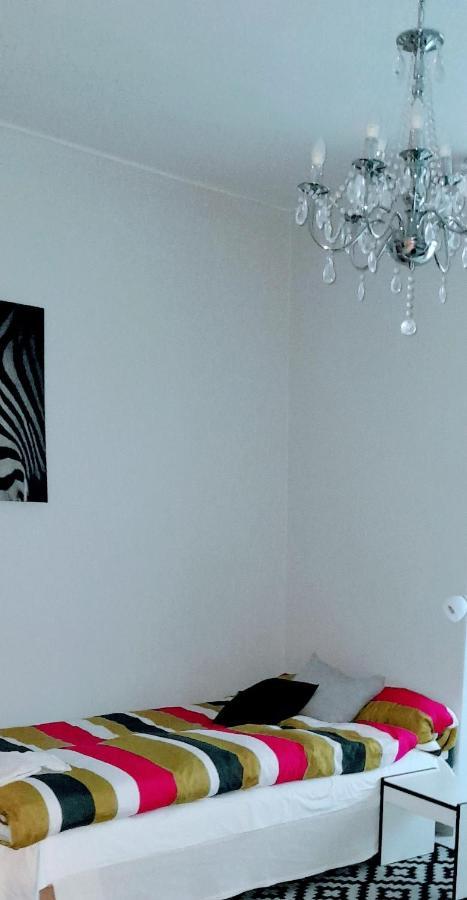 Pecs Park Apartment Bagian luar foto
